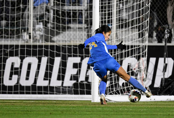 成为球队取 成为球队取