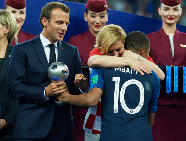 的青少年培 的青少年培